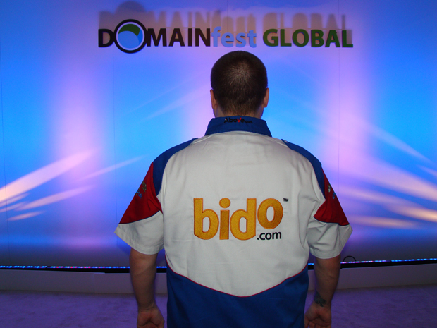 chef patrick shirt - back - domainfest